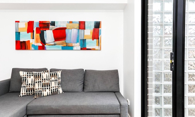 Rozelle Apartment | Rozelle Village l 1 Bedroom l Pet Friendly