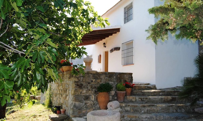 Antequera Cottage | Rustic Retreat in Andalusia