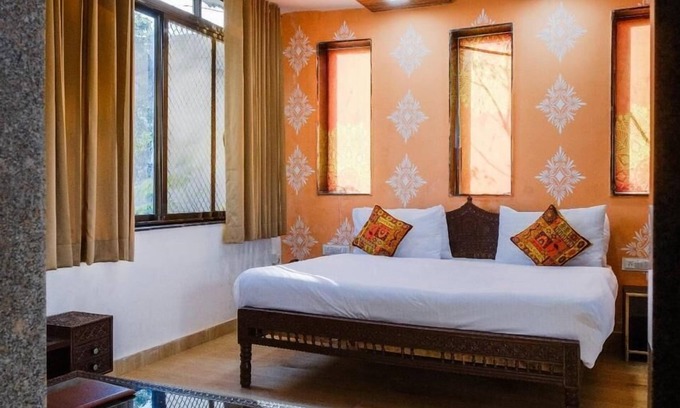 Mount Abu Hotel | Rudraksh Inn