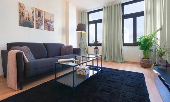 Magdeburg Apartment | Ruhige Wohnung in zentraler Lage - Quiet flat in a central location