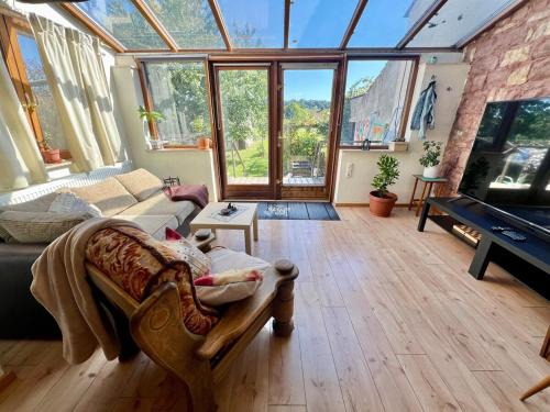 Mettlach Apartment | Rural Home with Large Garden near Saarschleife