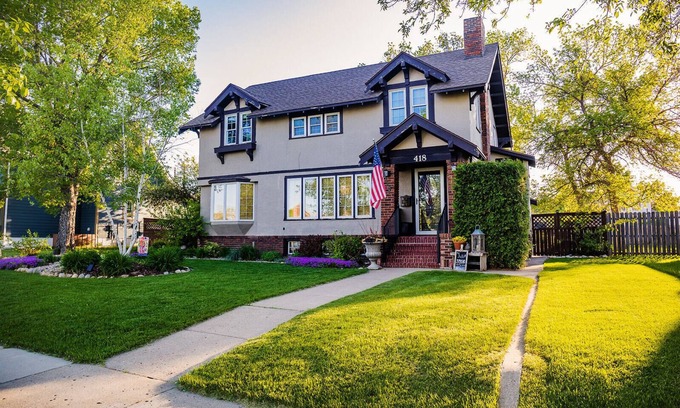 Jamestown House | Rust House Inn, Historic Arts and Crafts Style Home