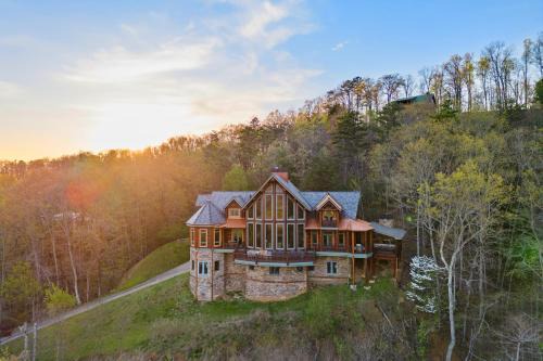 Morganton House | Rustic Luxury