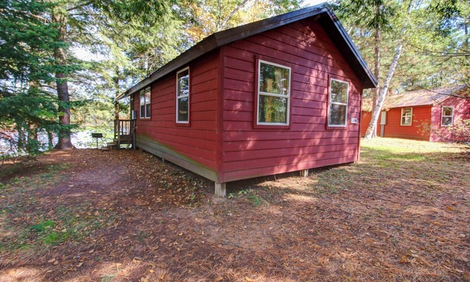 Lac du Flambeau Cabin | Rustic, Northern Wisconsin Lakeside Cabin w/dock. Family & Pet Friendly!