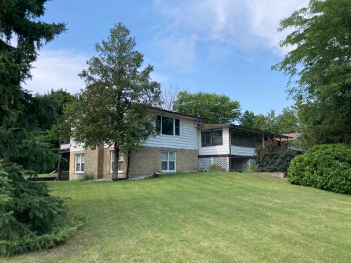 Port Franks House | Rustic Retreat