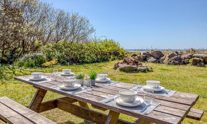 Yachats House | Rustic Retreat