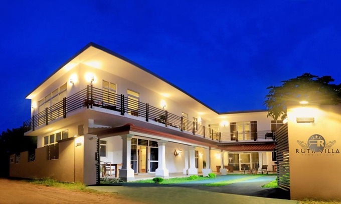 Negombo Resort | Ruth Villa
