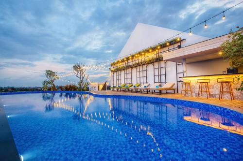 Blahbatuh Hotel | RV Hotel Gianyar
