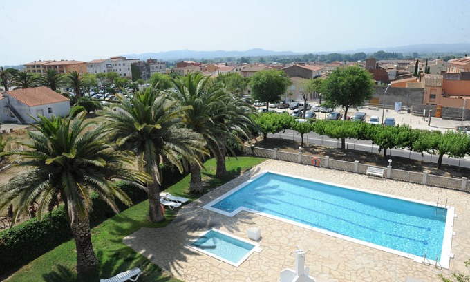 Torroella de Montgri Hotel | RVHotels GR92