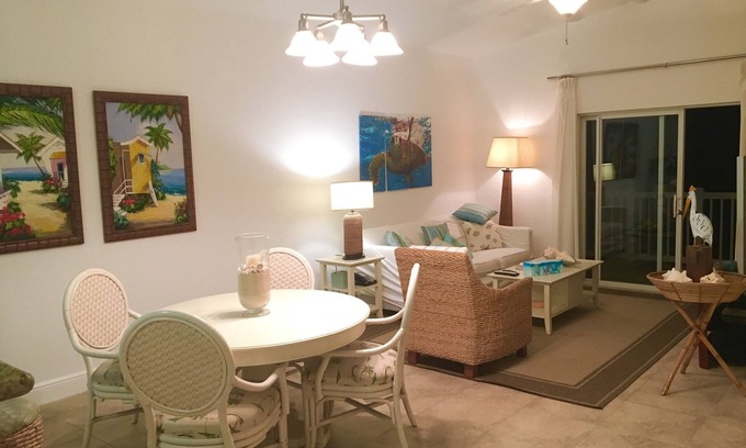 Alice Town Condo | RW Bimini Oceanfront View 2-Bed/2-Bath