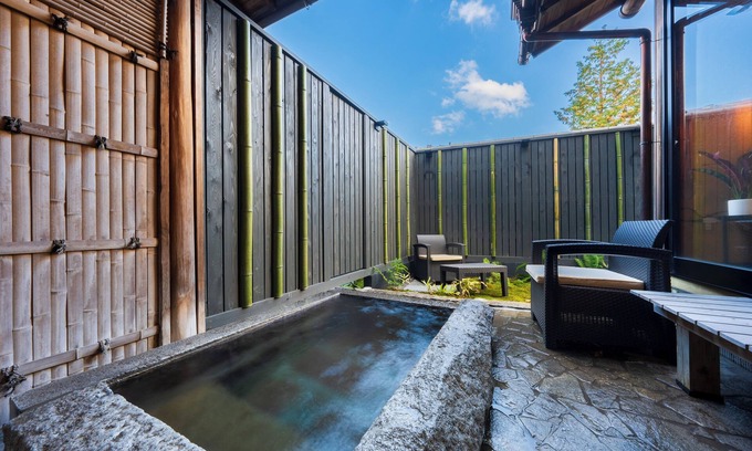 Yufuin Onsen House | Ryokan Hachisunoito