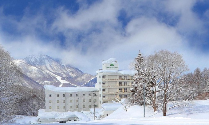 Yamanouchi Hotel | Ryuo Mountain Hotel