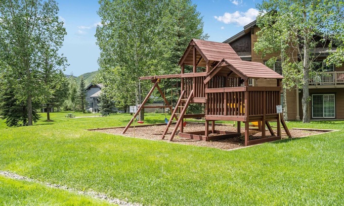 Steamboat Springs Condo | S 1425 2 Bedroom Condo by RedAwning