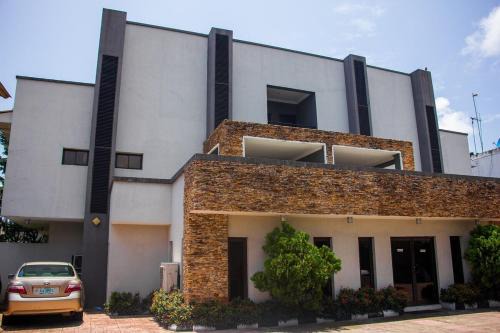 Ofin Hotel | S & S Hotel & Suites