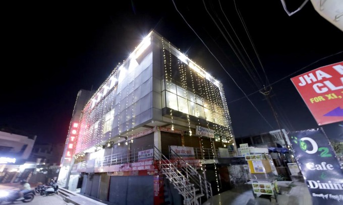 Sikandra Hotel | Saarthi Hotel Agra