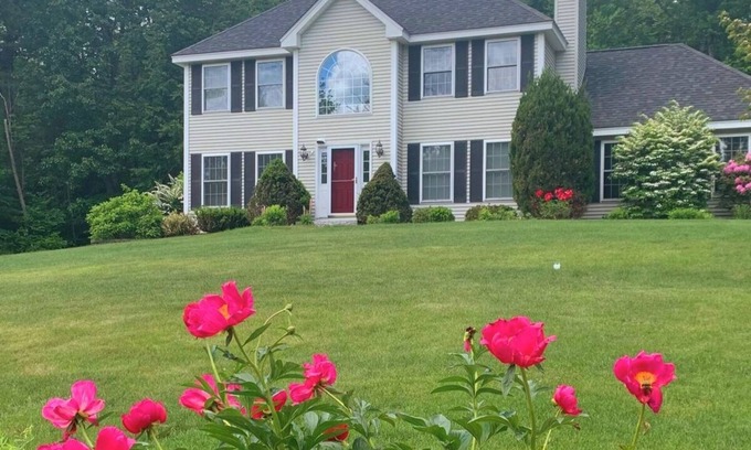 Auburn House | SafenPeacefulnQuitenBrightnGorgeousnAccessibility