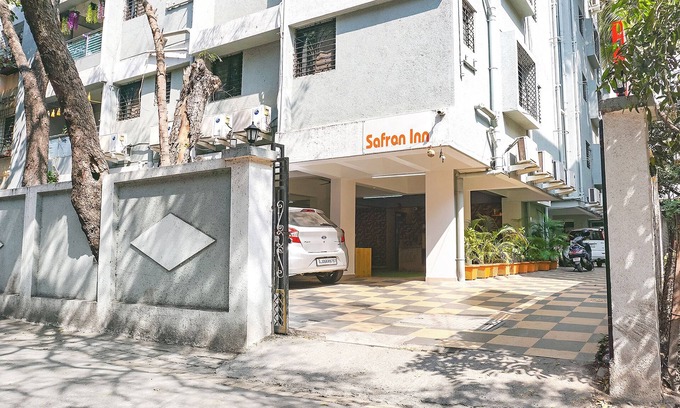 Pune Hotel | Safron Inn