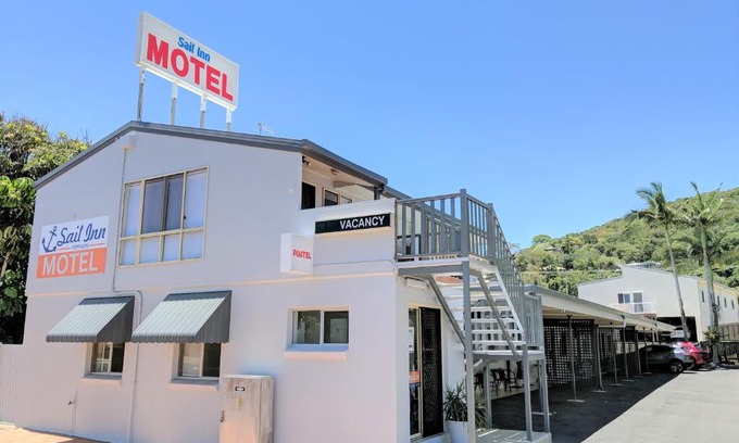 Yeppoon Hotel | Sail Inn Motel