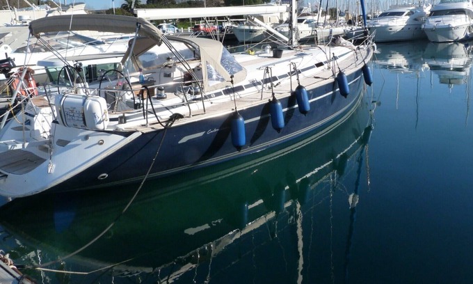 Gruissan Boat Rental | Sailboat - 5 double cabins - 10 berths