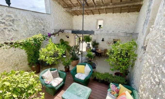 Saint-Yzans-de-Medoc Cottage | Saint-Yzans-de-Médoc, La Maison Blanche - Gîte Evasion