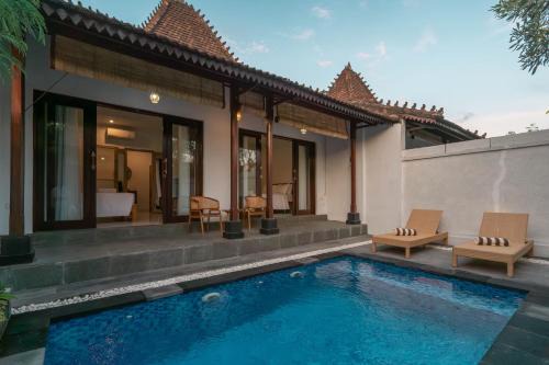 Batu Bolong Villa | Sakya Villa Canggu By Bali Cabin