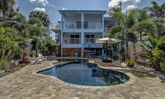 Horton Shores House | Salt Life Pool Home ~ Ocean Views ~ Walk to Flagler Avenue ~ 604S