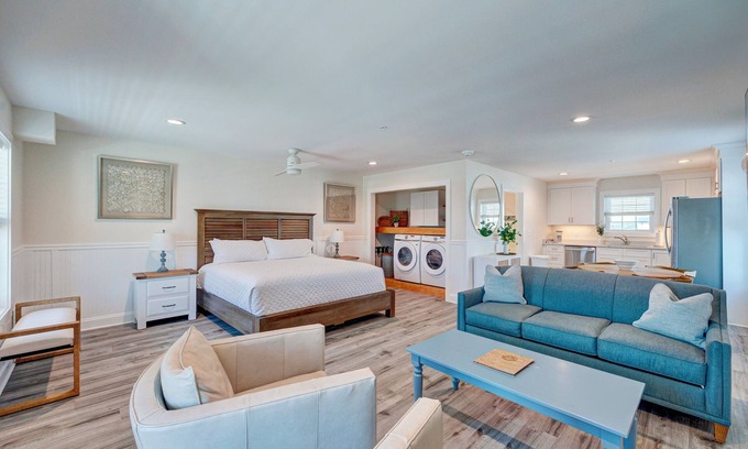 Surf City Apartment | Saltwater Resort Suite 1001
