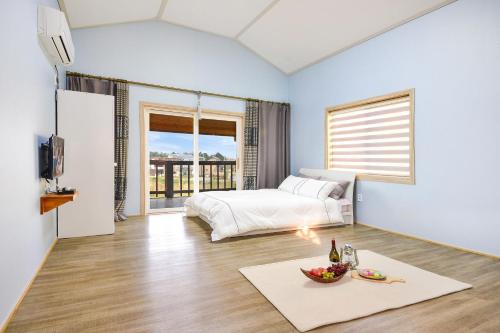 Samcheok House | Samcheok Good Friend Pension