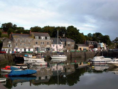 Treator Bed & Breakfast | Samphire