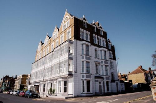 Ramsgate Hotel | San Clu Hotel, Bar & Brasserie