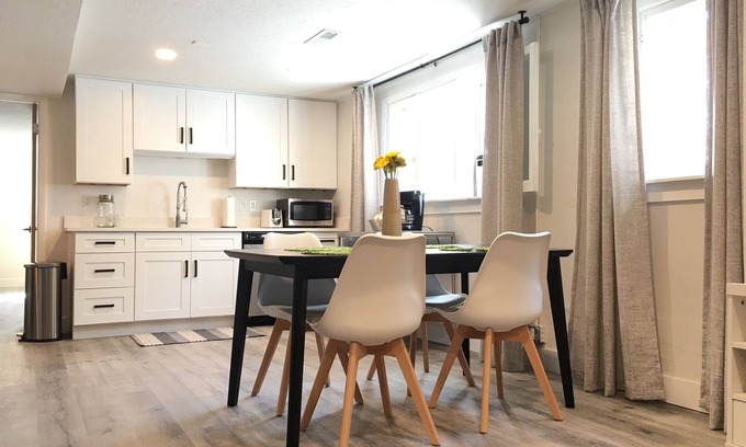 Lower Avenues Apartment | Sanctuary in the City, SLC secret downtown neighborhood in a park-like setting!