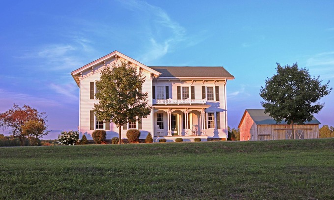 Pulaski House | Sanctuary Inn - a stylish country house