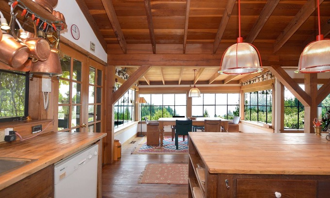 St. Helena House | Sanctuary on top of the world