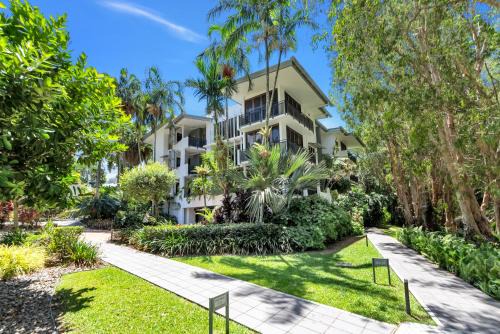 Palm Cove Apartment | Sanctuary Palm Cove