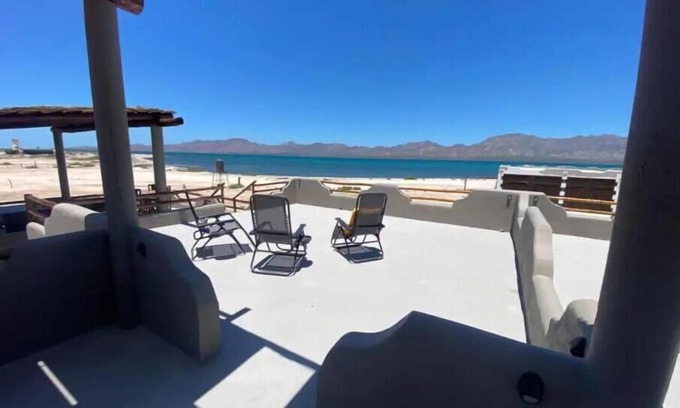 Mulege House | Sanctuary/Sanctuario at Playa Naranjos