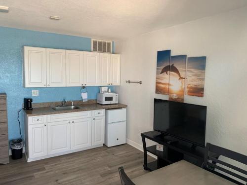 North Redington Beach Resort | Sandalwood Beach Resort