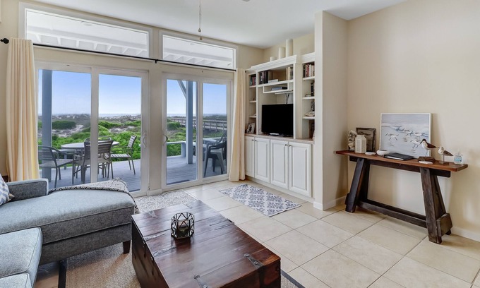 Fernandina Beach House | Sandpiper 95156 3 Bedroom Townhouse by RedAwning