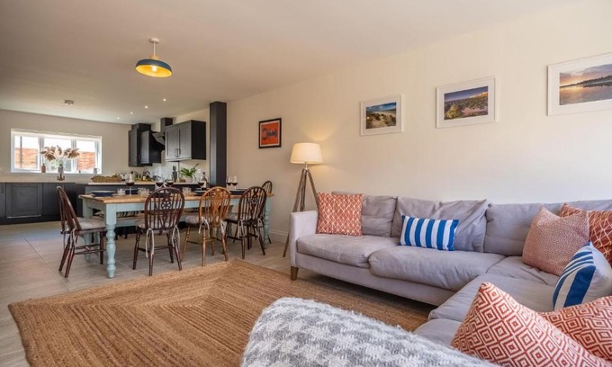Ingoldisthorpe House | Sandpiper House
