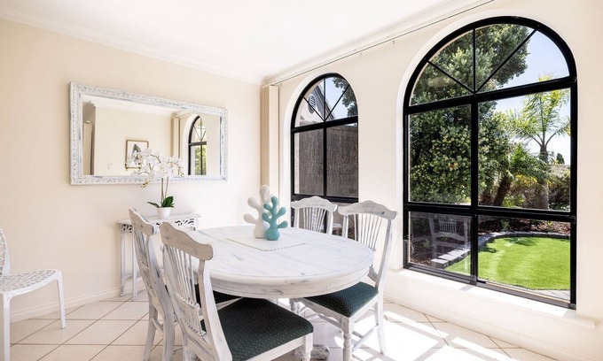 Port Lincoln Villa | Sandy Point Villa