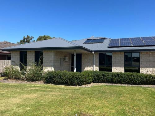 Inverloch House | Sandy Retreat on Royal Inverloch