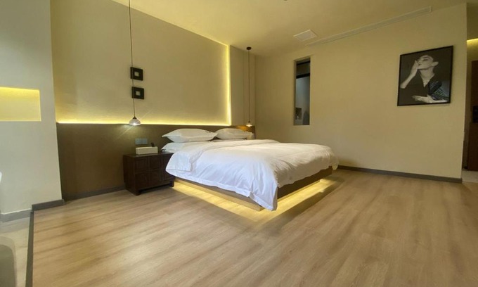 Gucheng Hotel | Sanqiu Designer B&B