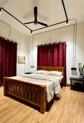 Ullal House | Santo Bambino Homestay - Neat AC Rooms Close to the Beach