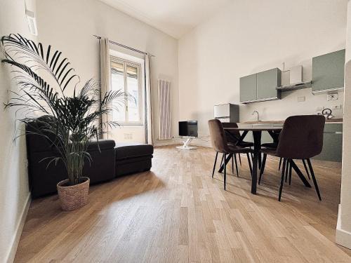 Historic Center Apartment | Santo Stefano Loft
