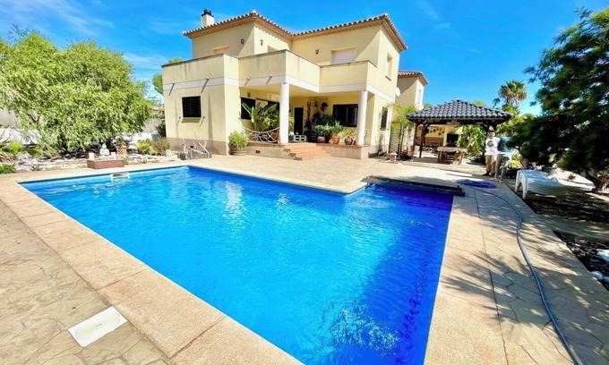 Les Tres Cales Villa | Saona Villas (VN EDDY): villa 8 people, private pool, wifi, 2 km beach