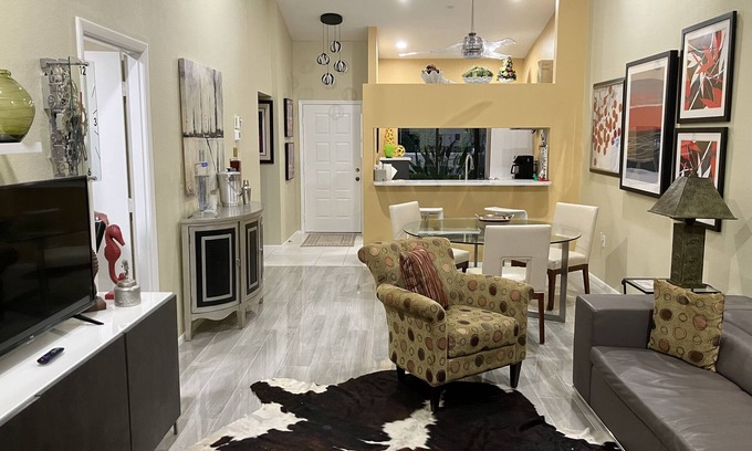 Braden River Villa | Sarasota ParadisenUTC Mall/Ringling Museum/St. Armen's Circle/Small Pet