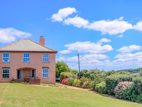 Thurlestone House | Savernake