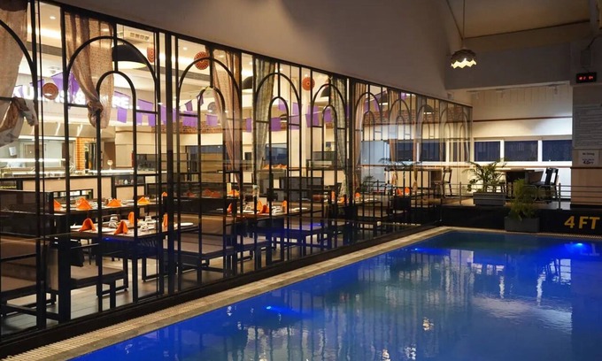 Sayajiganj Hotel | Sayaji Vadodara