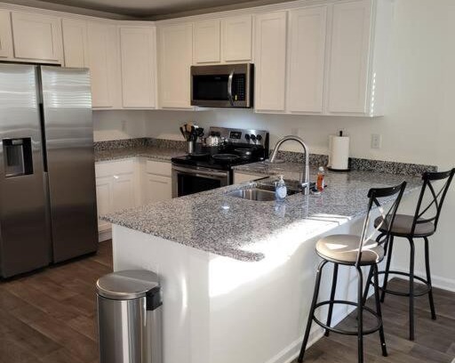 Rosewood Apartment | SC 3745 New Townhouse Ft Jackson & USC