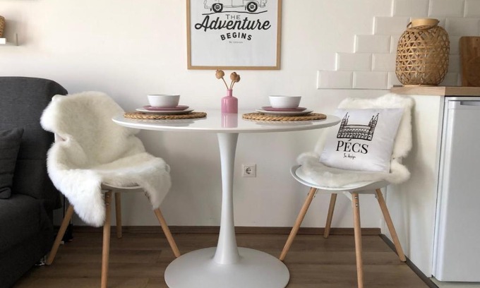 Pecs Apartment | SC design Home Apartman