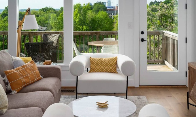 Five Points South Apartment | Scenic Cityscape Retreat - Stylish 2BR Townhome
